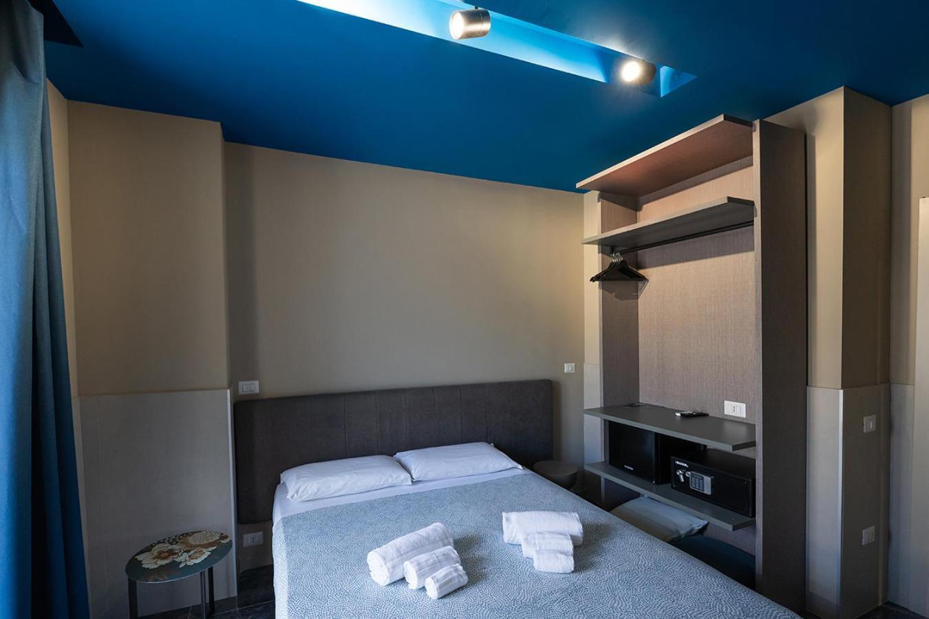 Mia Suites Hotel Bella Capri Neapel Exteriör bild