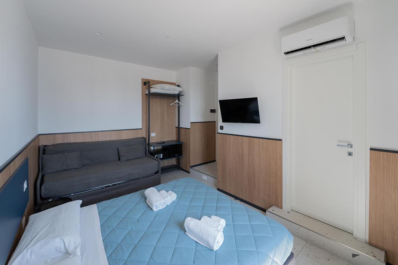 Mia Suites Hotel Bella Capri Neapel Exteriör bild