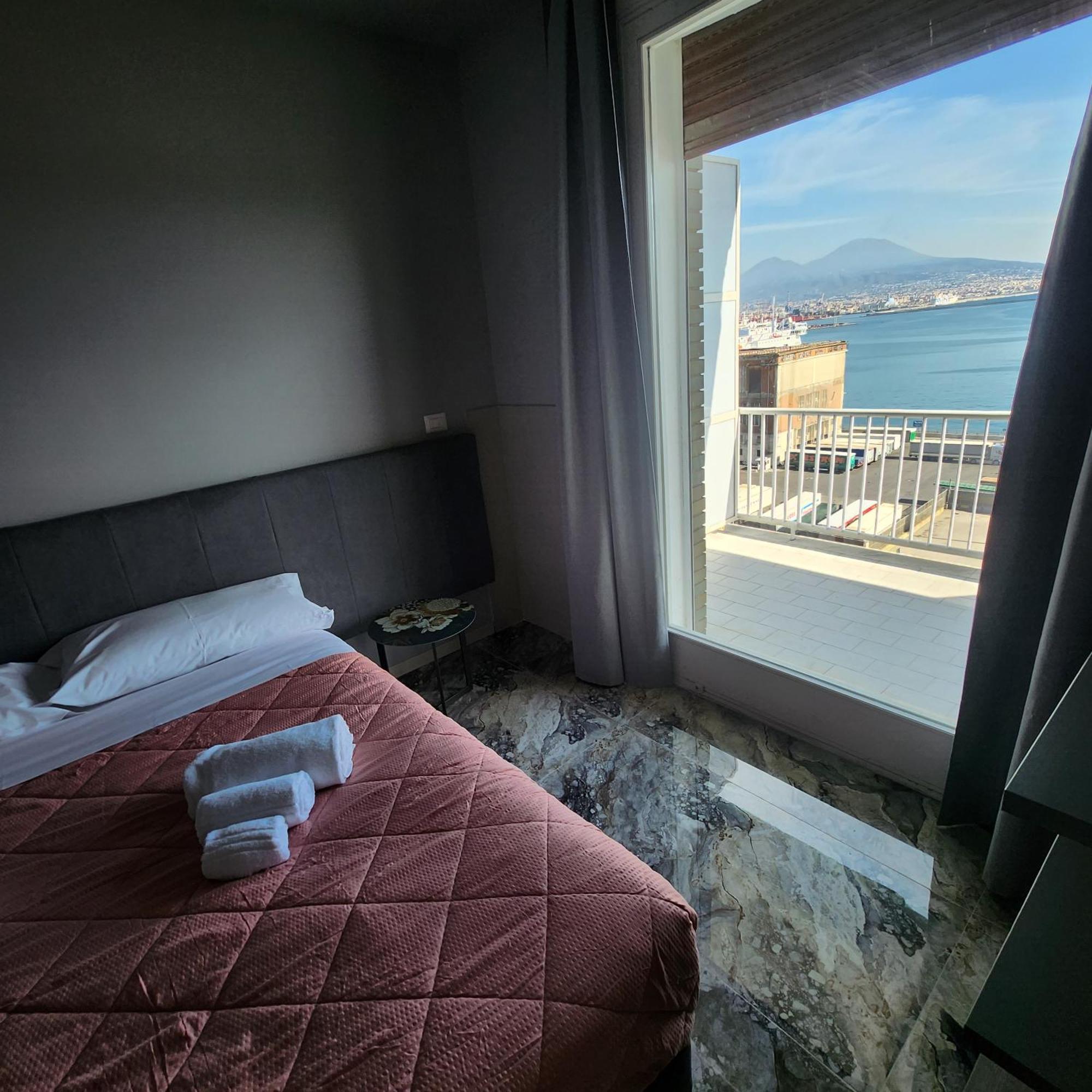 Mia Suites Hotel Bella Capri Neapel Exteriör bild